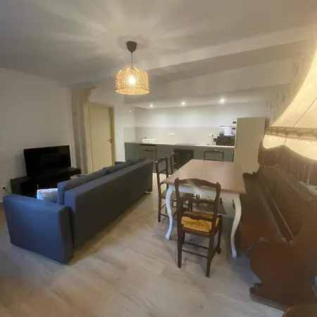 بيت ضيافة Chez Mamema بارْ